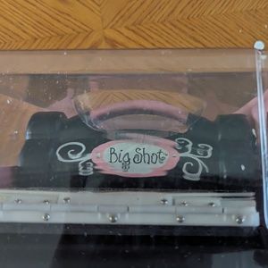 Original Sizzix Big Shot Machine Pink and Black, New, Never Used